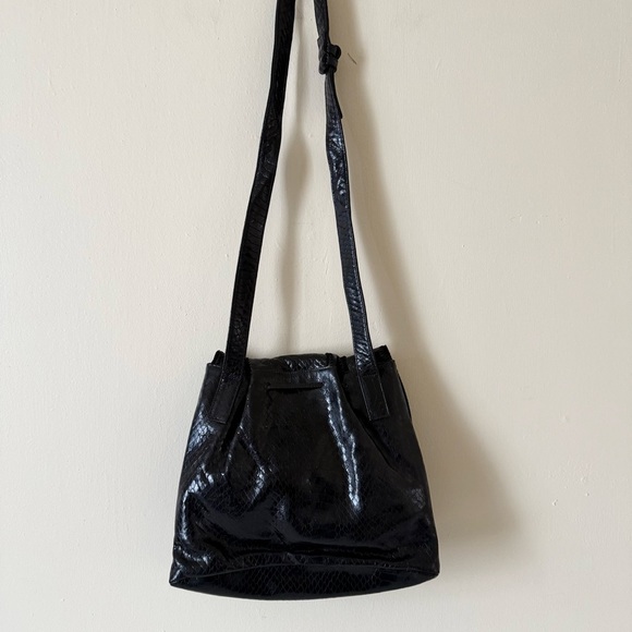 Vintage  SHARIF Reptile Embossed Cross Body Shoulder Bag Black - Picture 4 of 11
